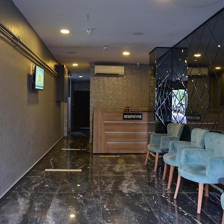 Quars Palmiye Hotel อดาลาร์ ภายนอก รูปภาพ