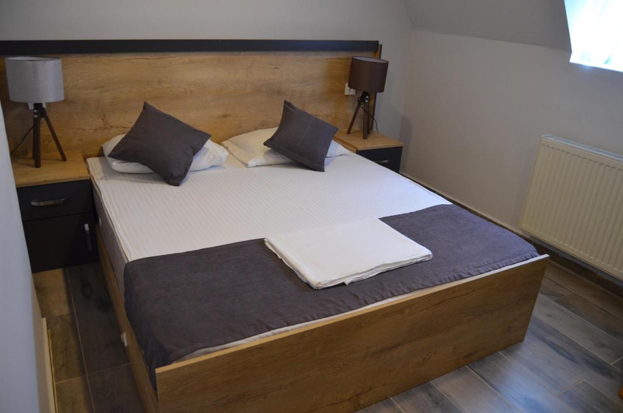 Quars Palmiye Hotel อดาลาร์ ภายนอก รูปภาพ
